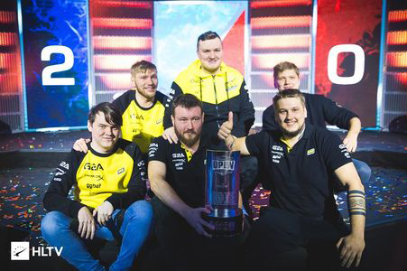 他也曾面临 他也曾面临