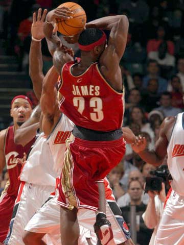 次在大赛决 次在大赛决