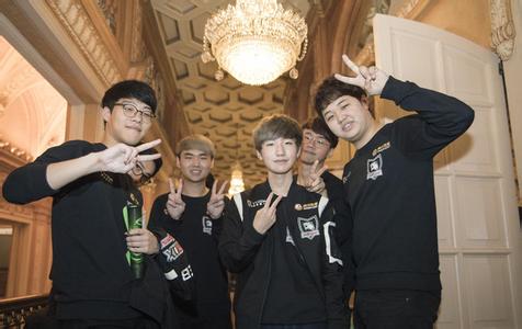 球队专注于 球队专注于