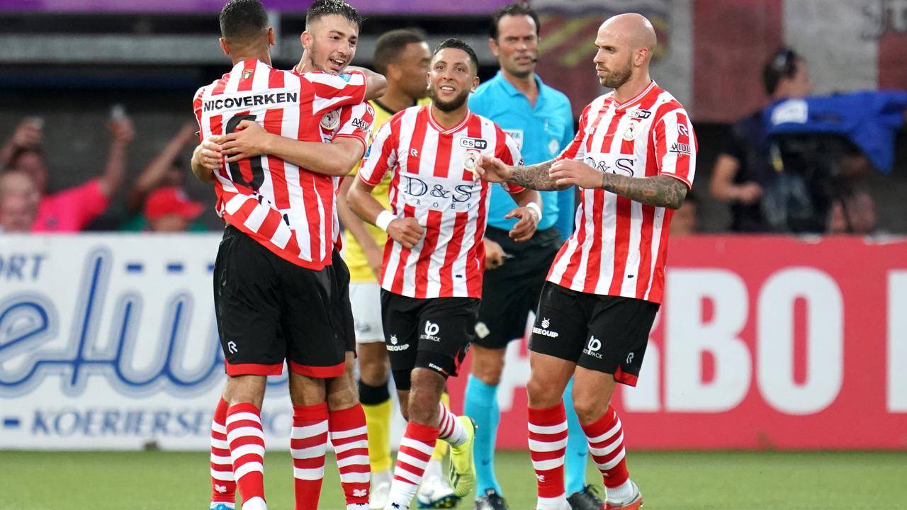 面表达了 面表达了