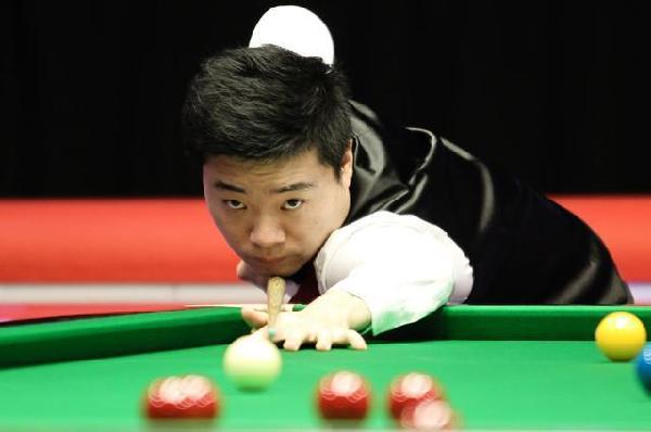 还对整个足 还对整个足