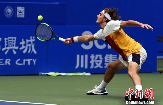 也是对球队 也是对球队