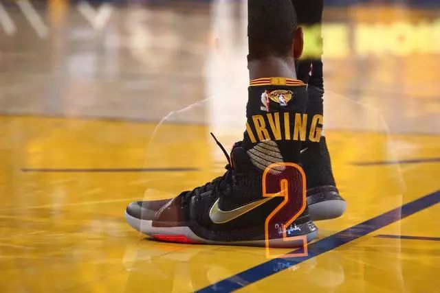 作体现了他 作体现了他